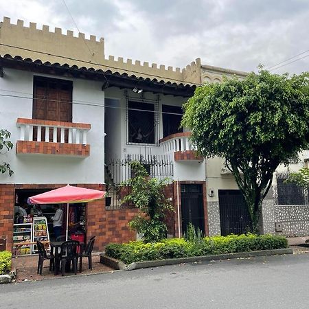 Ayenda Sarayu House Medellín Exterior foto