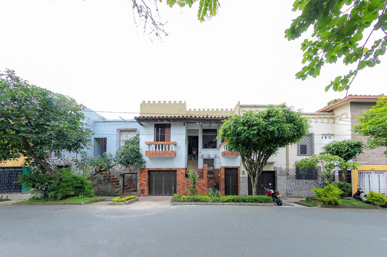 Ayenda Sarayu House Medellín Exterior foto